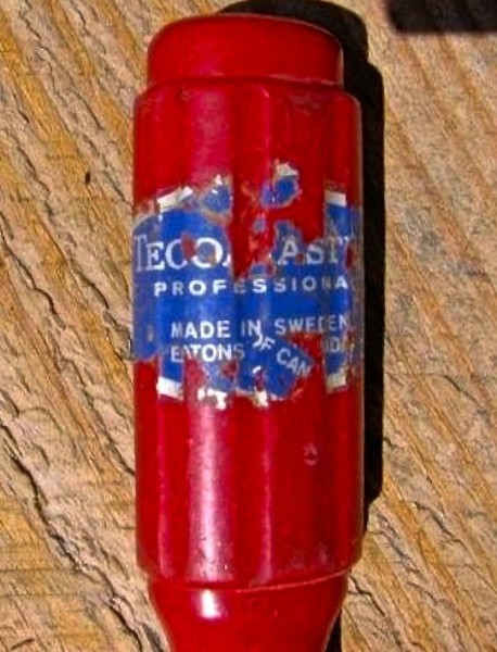 Tecomaster Red Plastic 550px 23